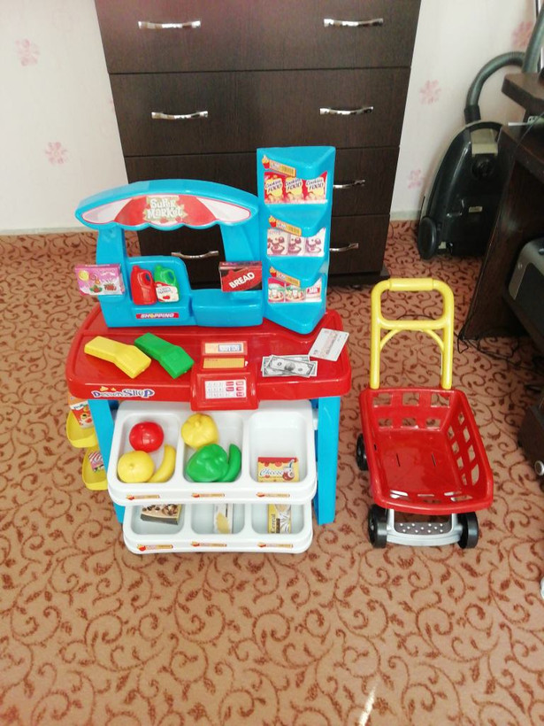 سوپرمارکت با چرخ هایپر